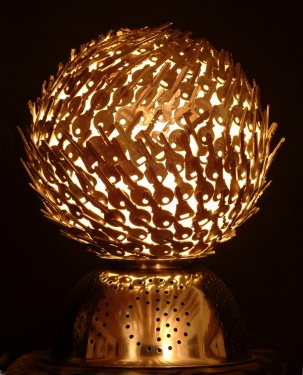 Lámpara marllaveyosa.